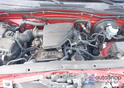 2011 Toyota Tacoma from USA, damaged, VIN 5TFNX4CNXBX003806